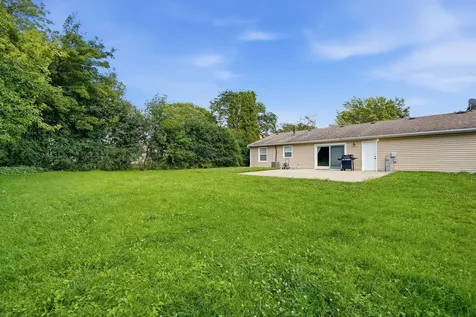 206 Judy Lane Streamwood IL 60107