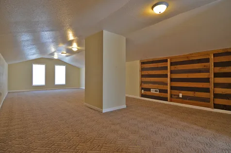 2116 Champlain Street Ottawa IL 61350