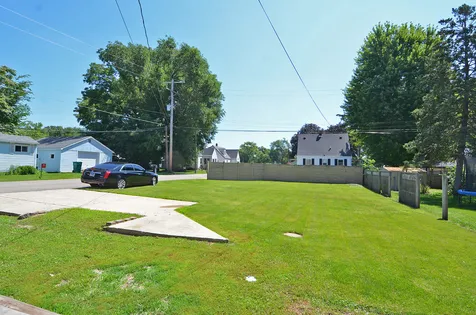 2116 Champlain Street Ottawa IL 61350