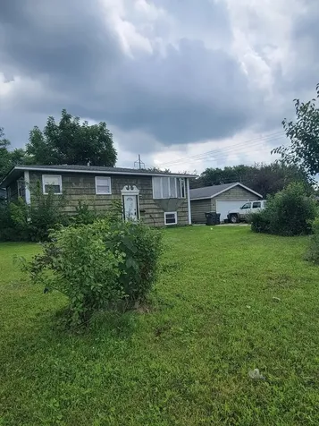 190 Boulder Hill Pass Montgomery IL 60538