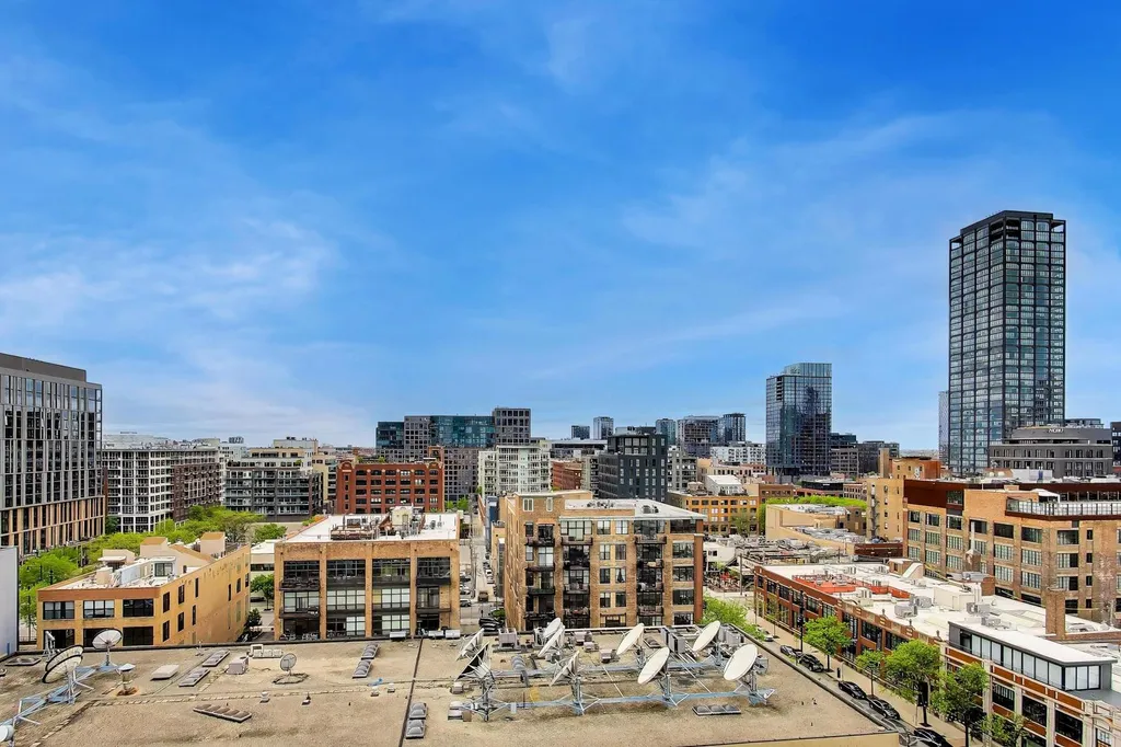 737 West Washington Boulevard Chicago IL 60661