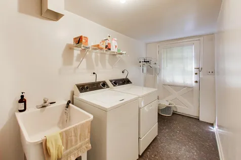 3214 River Falls Drive Northbrook IL 60062