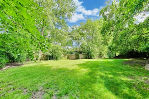3214 River Falls Drive Northbrook IL 60062