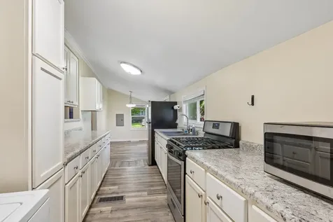 600 3RD Street Harvard IL 60033