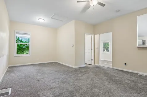 600 3RD Street Harvard IL 60033