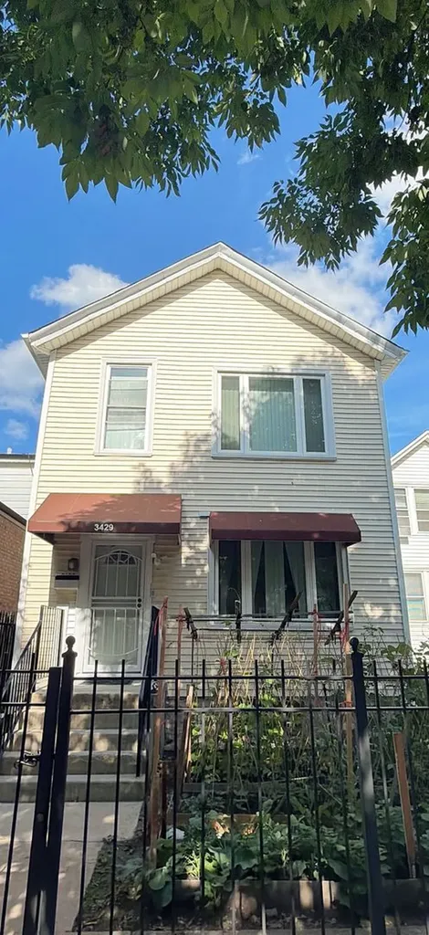 3429 South Wallace Street Chicago IL 60616