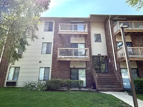 716 Prescott Drive Roselle IL 60172
