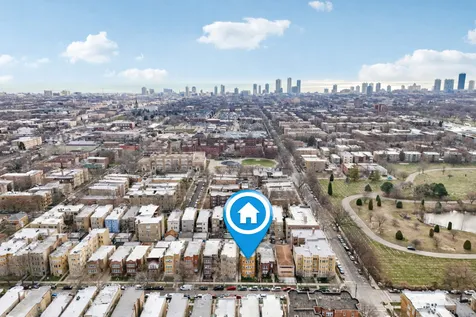 6215 North Oakley Avenue Chicago IL 60659