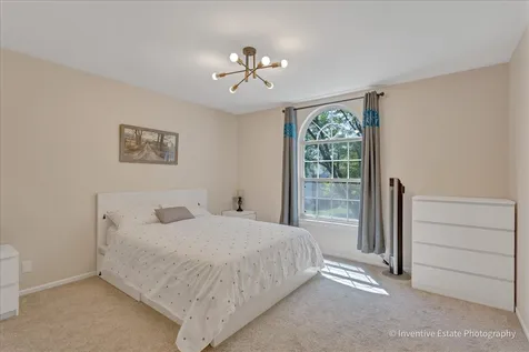 333 Shadybrook Lane Aurora IL 60504