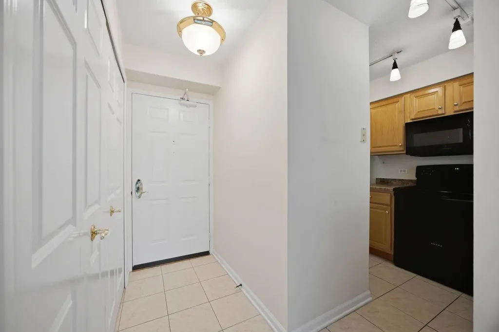 470 Fawell Boulevard Glen Ellyn IL 60137