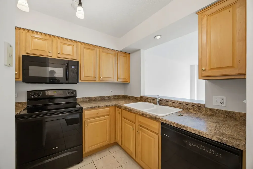 470 Fawell Boulevard Glen Ellyn IL 60137