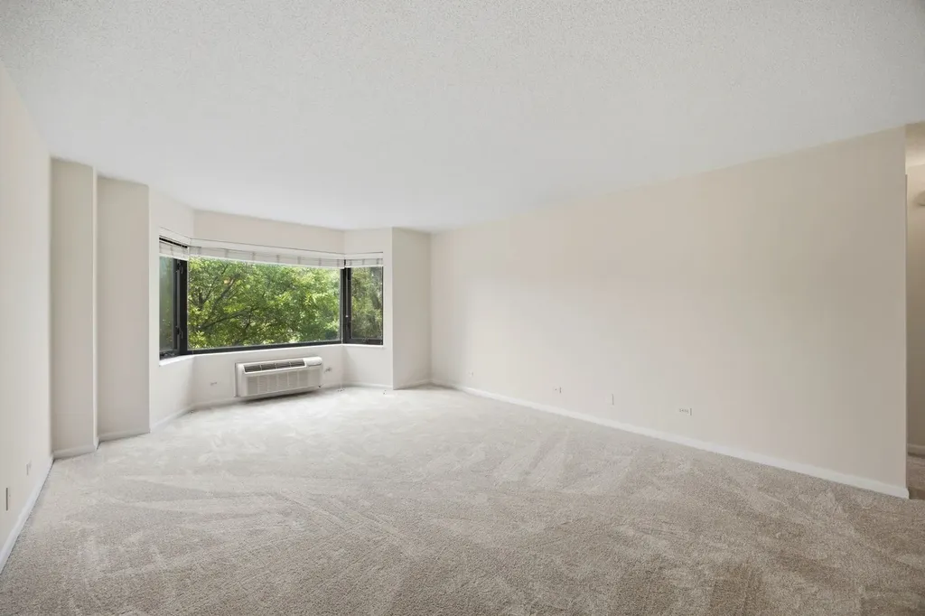 470 Fawell Boulevard Glen Ellyn IL 60137