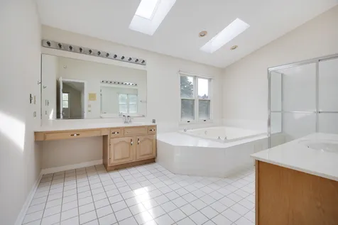 727 Jamestowne Road Sleepy Hollow IL 60118