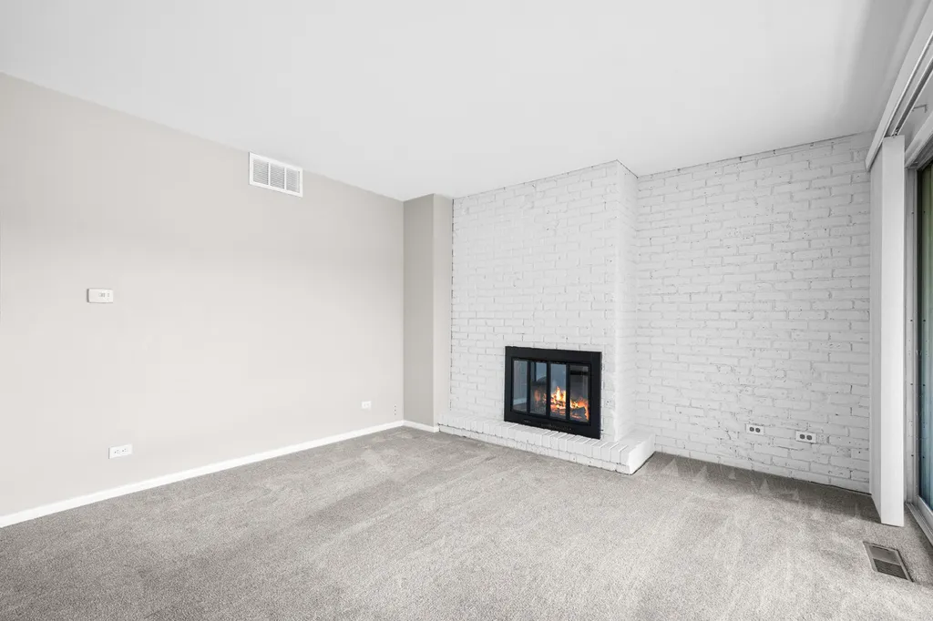 5536 East Lake Drive Lisle IL 60532