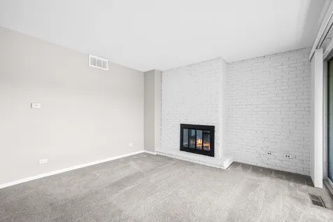 5536 East Lake Drive Lisle IL 60532