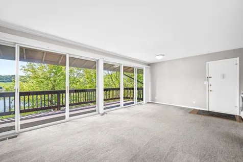 5536 East Lake Drive Lisle IL 60532