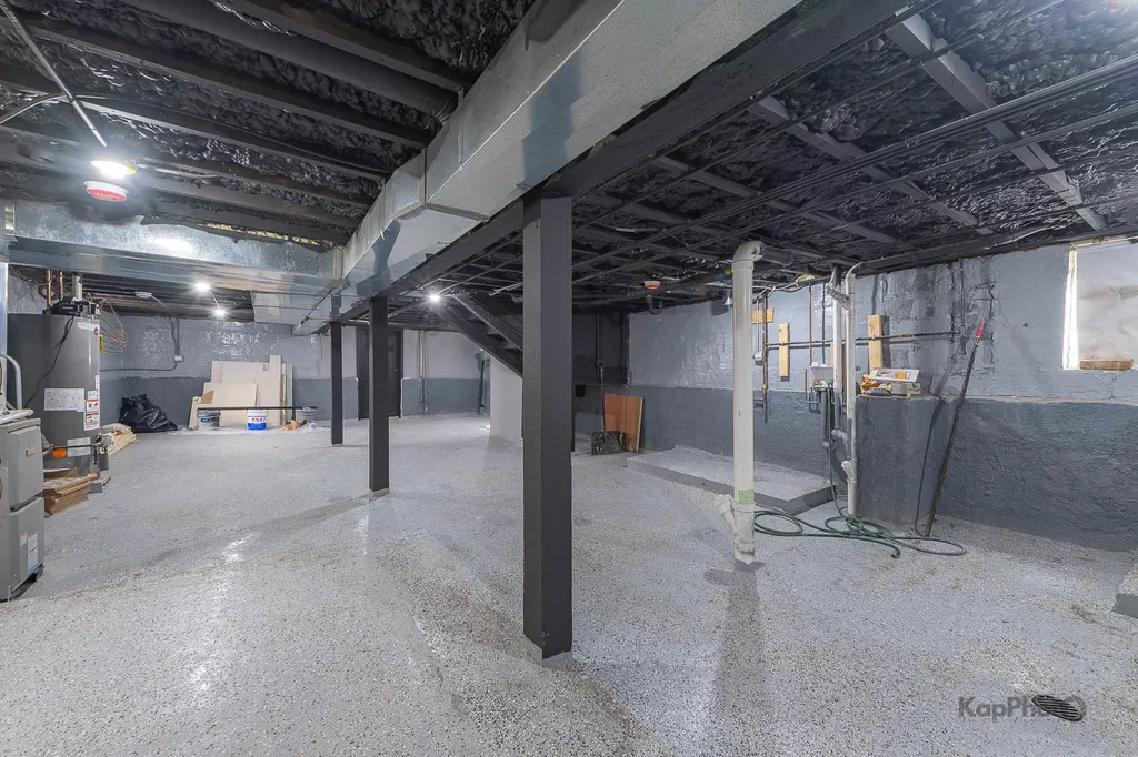 5922 South Bishop Street Chicago IL 60636