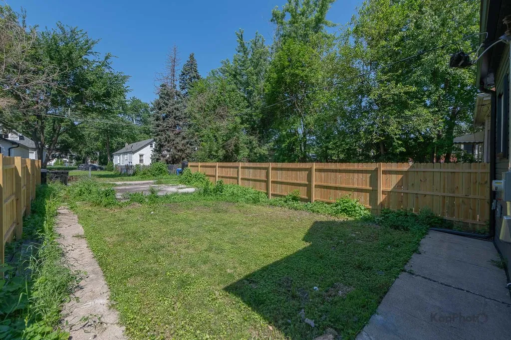 5922 South Bishop Street Chicago IL 60636
