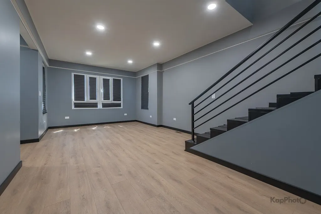 5922 South Bishop Street Chicago IL 60636