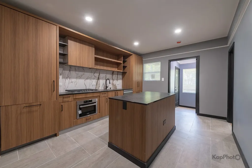 5922 South Bishop Street Chicago IL 60636