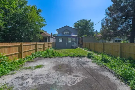 5922 South Bishop Street Chicago IL 60636