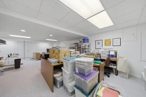 2004 Claridge Court Northbrook IL 60062