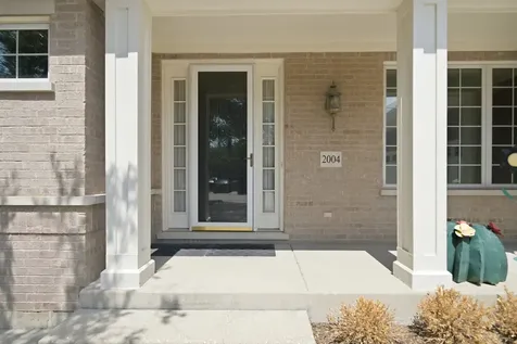 2004 Claridge Court Northbrook IL 60062