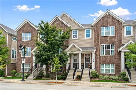 811 Lee Street Des Plaines IL 60016