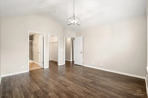 811 Lee Street Des Plaines IL 60016