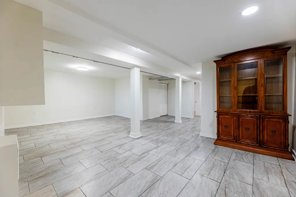 4747 West Monroe Street Chicago IL 60644