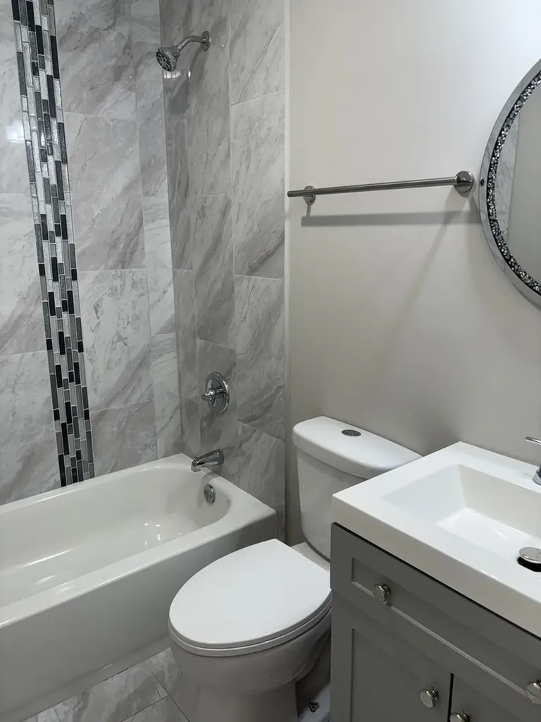 8310 South Buffalo Avenue Chicago IL 60617