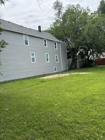 8310 South Buffalo Avenue Chicago IL 60617