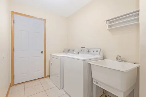 8284 Brookhaven Drive Frankfort IL 60423