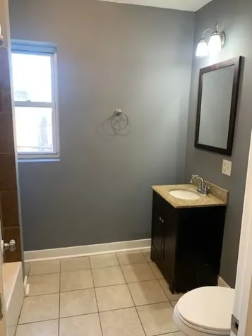314 East 70th Street Chicago IL 60637