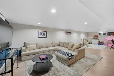 400 Washington Street Glenview IL 60025