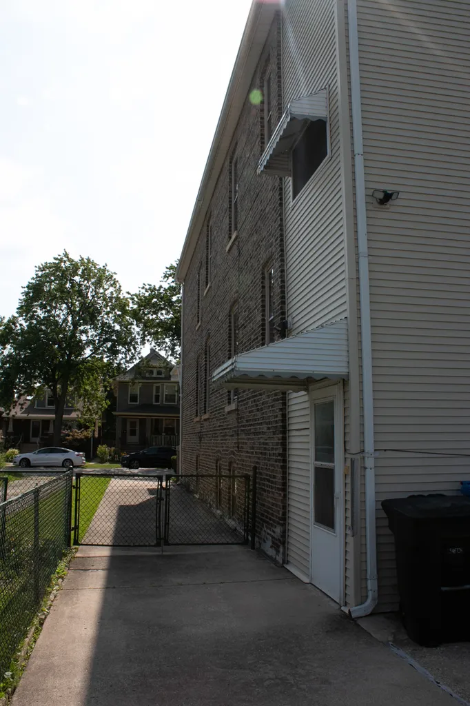 4342 North Lowell Avenue Chicago IL 60641