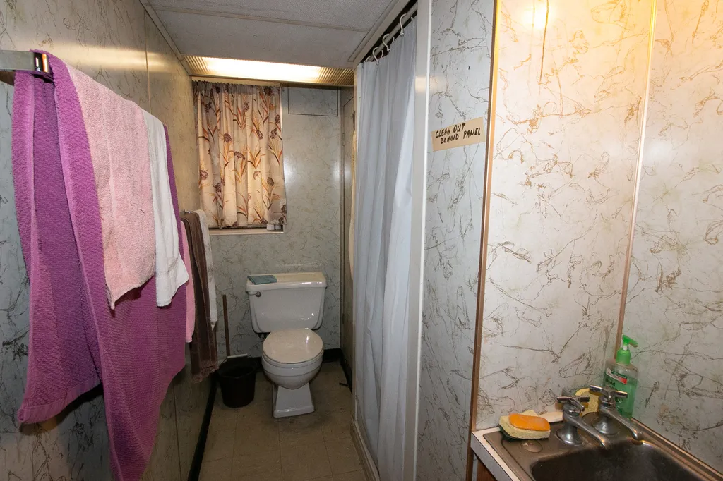 4342 North Lowell Avenue Chicago IL 60641