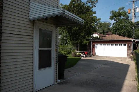 4342 North Lowell Avenue Chicago IL 60641