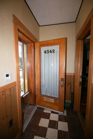 4342 North Lowell Avenue Chicago IL 60641