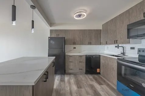 7337 South South Shore Drive Chicago IL 60649