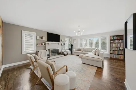 15612 Bramblewood Road Oak Forest IL 60452