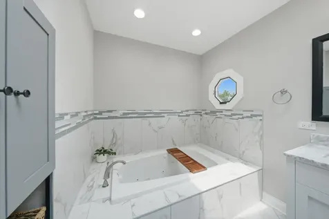 15612 Bramblewood Road Oak Forest IL 60452