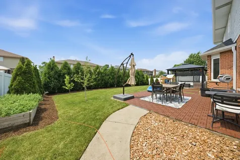 15612 Bramblewood Road Oak Forest IL 60452