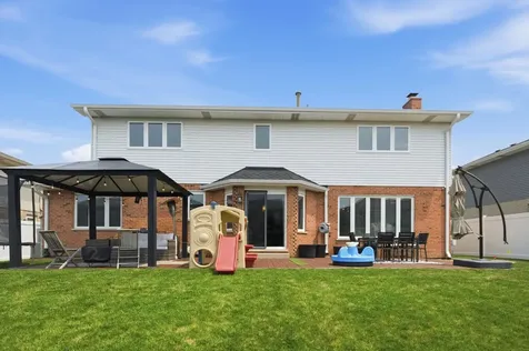 15612 Bramblewood Road Oak Forest IL 60452