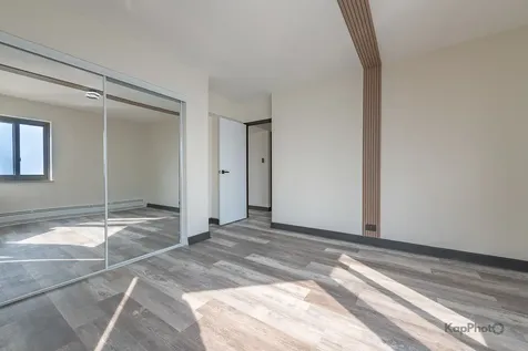 7337 South South Shore Drive Chicago IL 60649