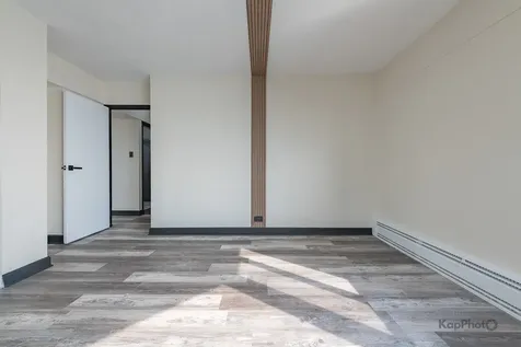 7337 South South Shore Drive Chicago IL 60649