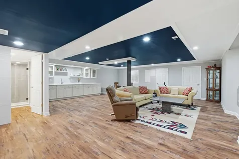 748 North Verandah Drive Hanover Park IL 60133
