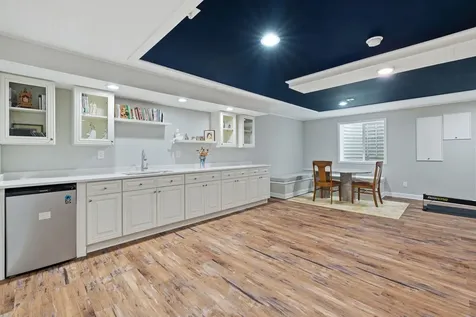 748 North Verandah Drive Hanover Park IL 60133