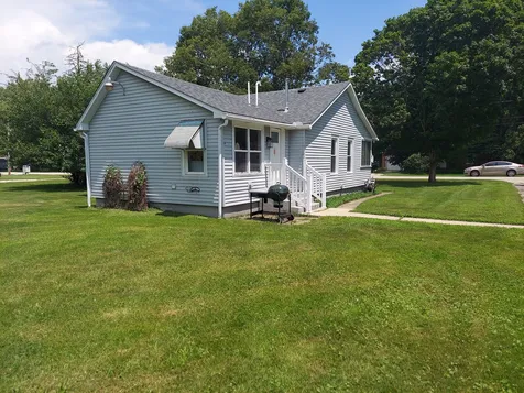 150 North School Street Braidwood IL 60408