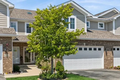 8166 West 87th Street Hickory Hills IL 60457
